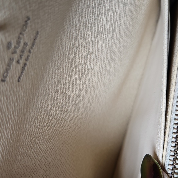 Louis Vuitton Damier Azur Sarah Wallet W/Dustbag + Box - Picture 6 of 11